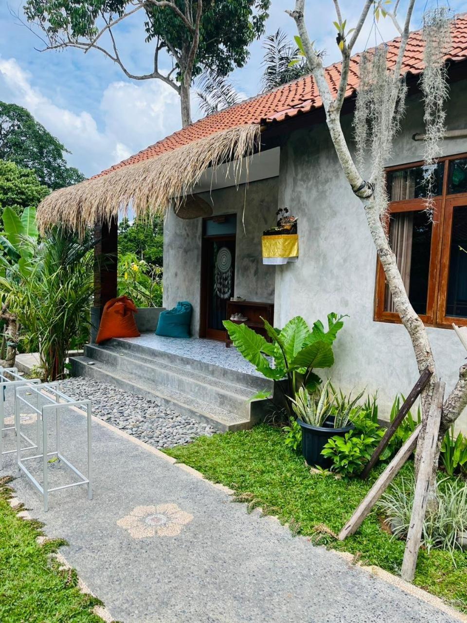 Yasa Backpackers House Vandrehjem Ubud Eksteriør billede