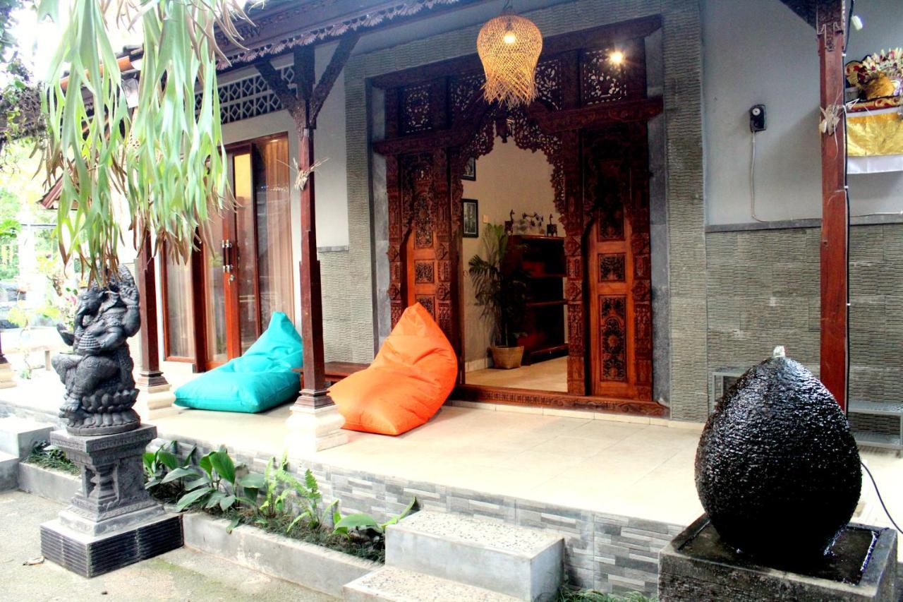 Yasa Backpackers House Vandrehjem Ubud Eksteriør billede